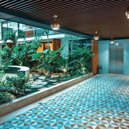 The Shore At 46Th Luxury Condos Плая дел Кармен Екстериор снимка