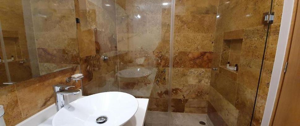 The Shore At 46Th Luxury Condos Плая дел Кармен Екстериор снимка