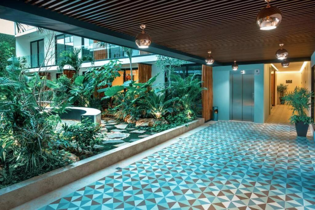 The Shore At 46Th Luxury Condos Плая дел Кармен Екстериор снимка
